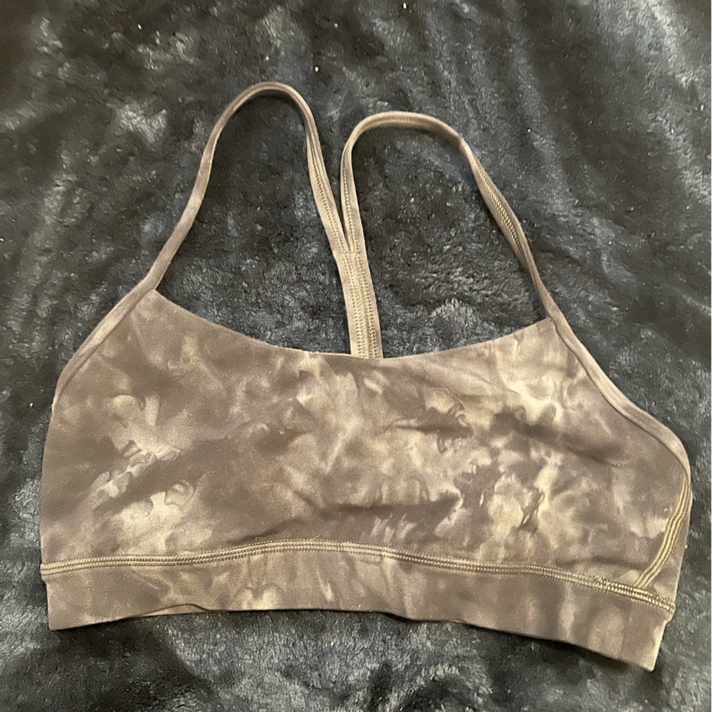 Lululemonn sports bra